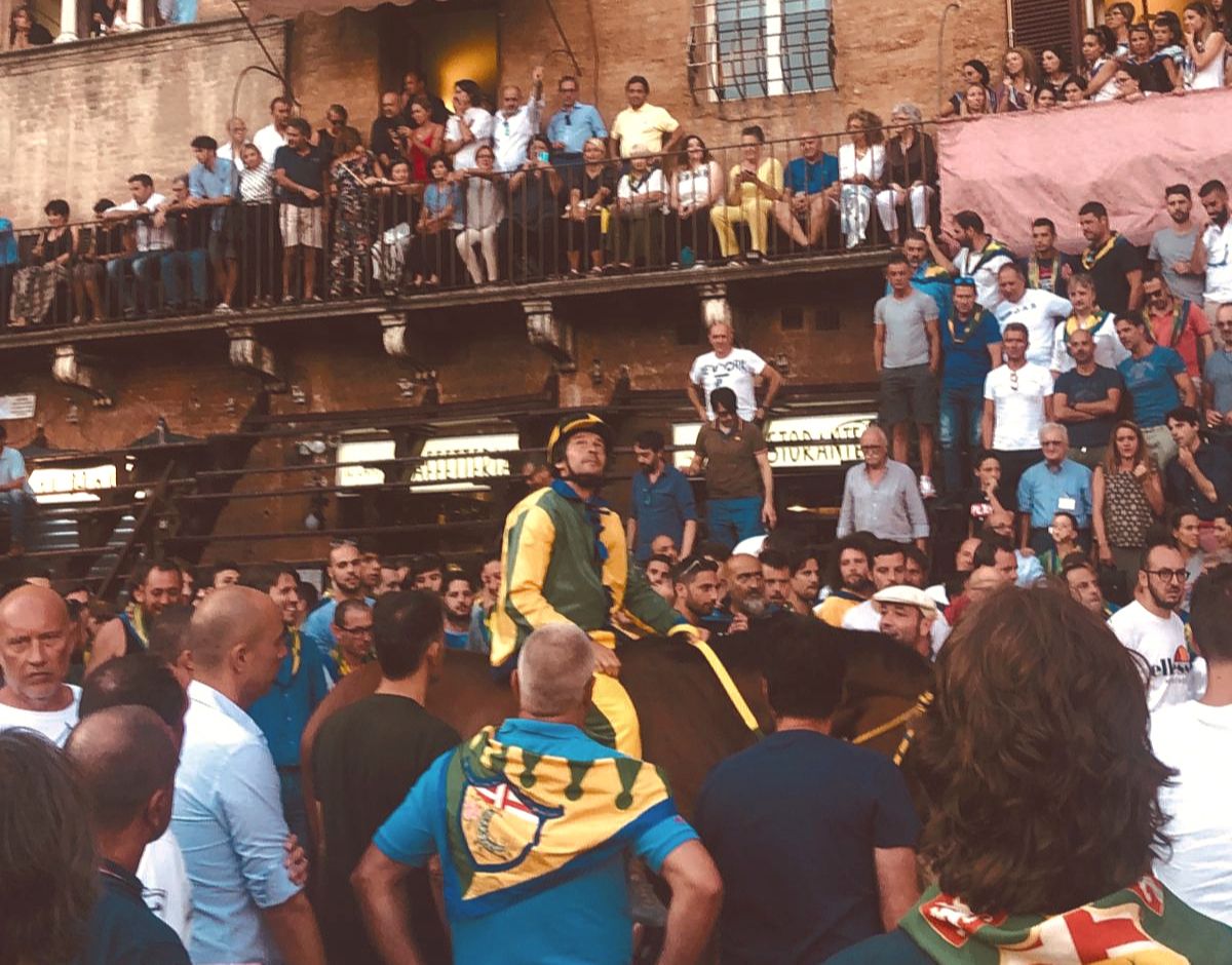 Palio di Siena jockey